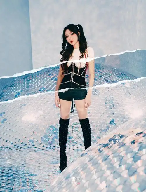 孟佳加盟《爆裂舞台》,真是太惊喜了,又可以看到美女的舞台了