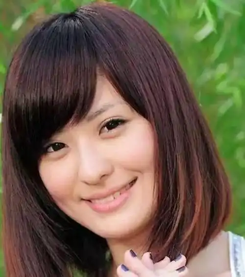 国字脸女生适合的瘦脸短发