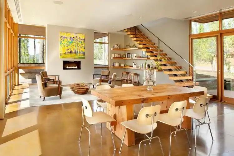 客厅楼梯设计装修图片2022