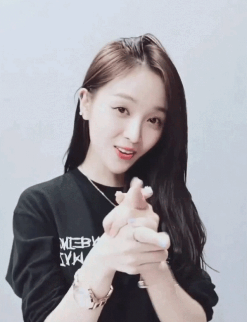 创造101  大家多多pick吴宣仪