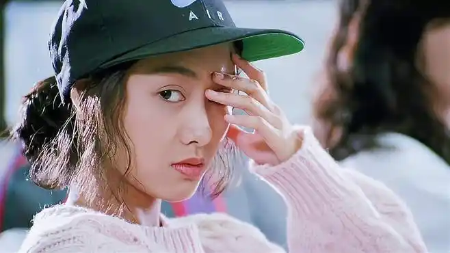 逃学威龙2:朱茵最经典的回眸,星爷当年都扛不住-影视综视频-搜狐视频