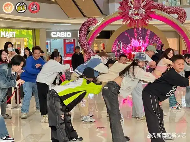 舞蹈为贺潮集制燥祝全体女性妇女节快乐