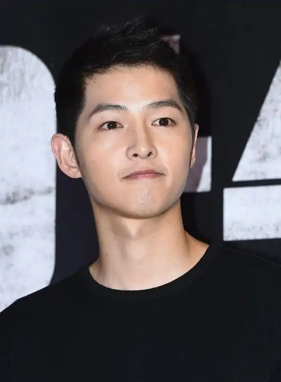 宋仲基大学生活照流出!