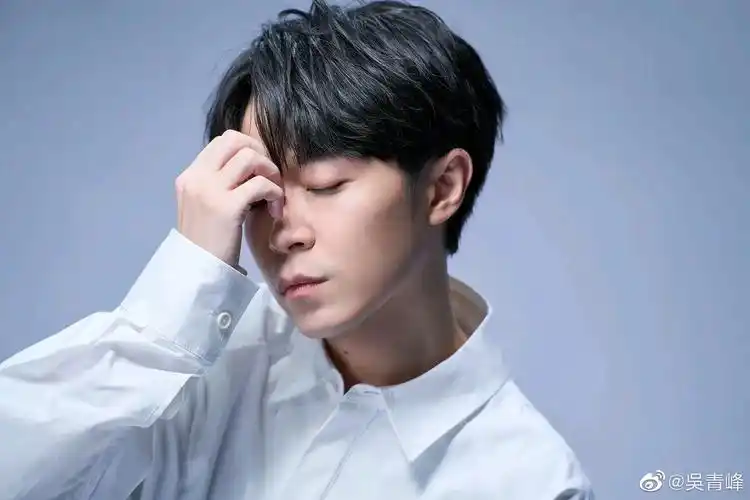 吴青峰的一些照片