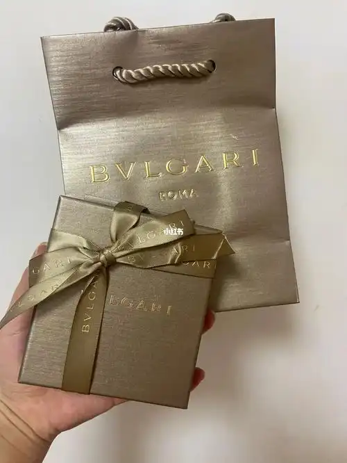 忍不住多买了几条,全套包装3000多#宝格丽慈善款项链  #宝格丽