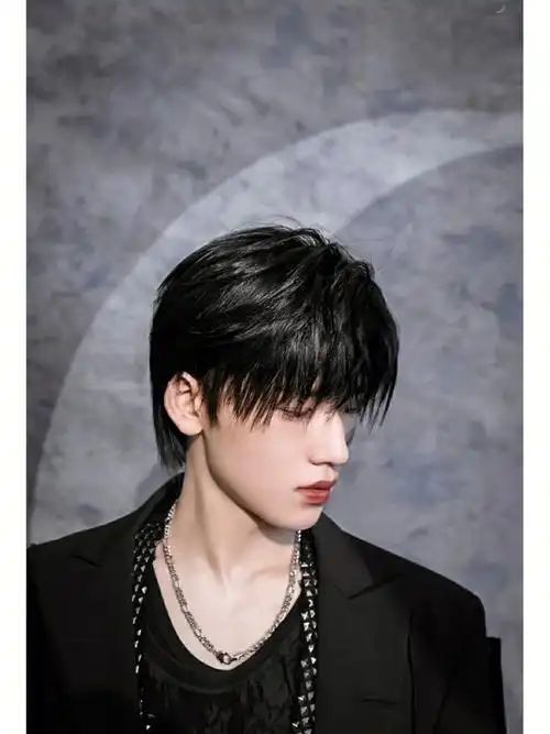 啊就是说宋亚轩图片来啦