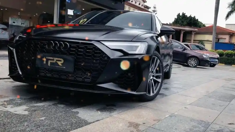 奥迪a6l 进化黑武士 男人中的战斗机