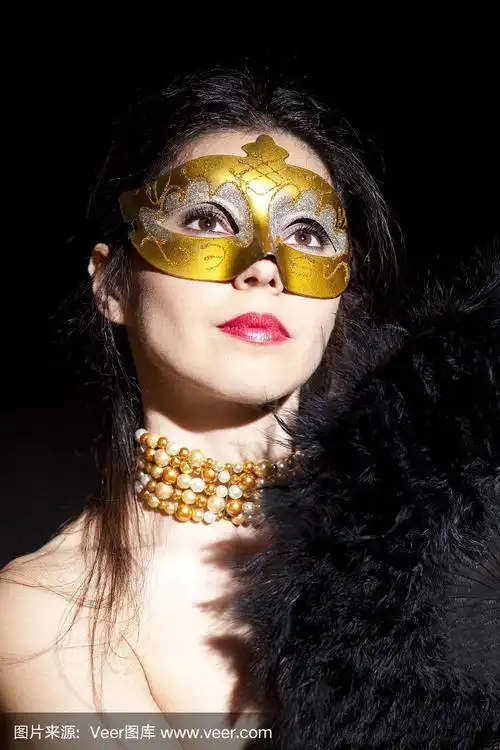 神秘的蒙面的女人