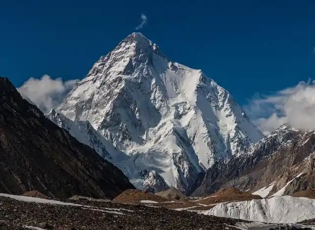 第五名:宁夏最高峰,贺兰山,海拔3556米,位于内蒙和宁夏交界处
