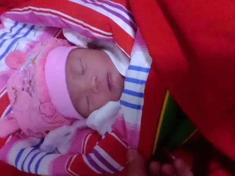 2两把她养那么大,一路走来酸甜苦.辣都有吧!都会转钱 - 抖音