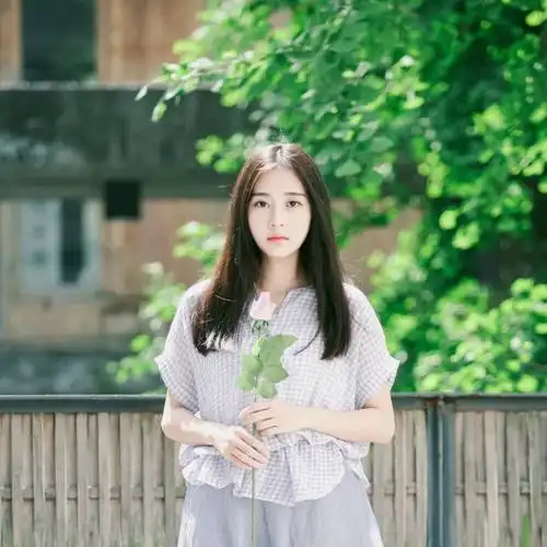 气质优雅大方得体长发中分发型 适合学生 - 堆糖,美图壁纸兴趣社区