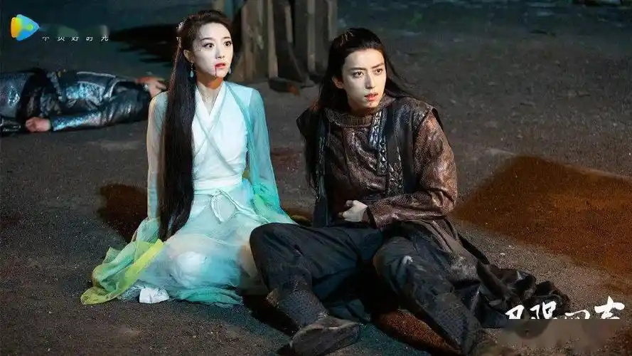 新剧测评室|微短剧的短而精,《月陨回声》只做到了短_穿越