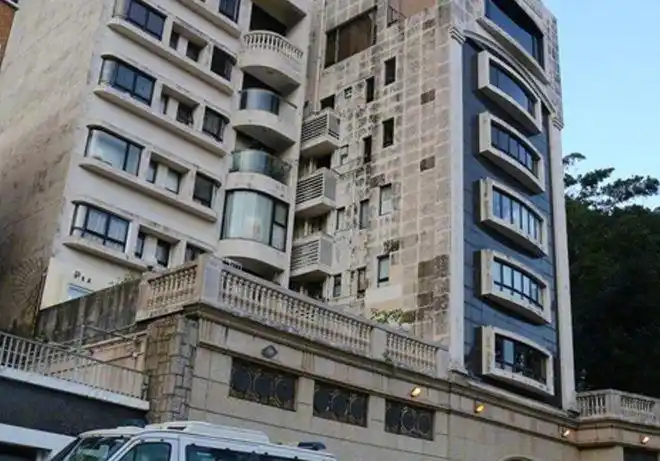 郭富城住3亿豪宅被同情外墙斑驳老旧网友不如单位集资楼