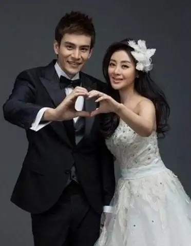 生活便发生了裂痕,2012年2月,袁莉与相识四个多月的洋老公林博文再婚