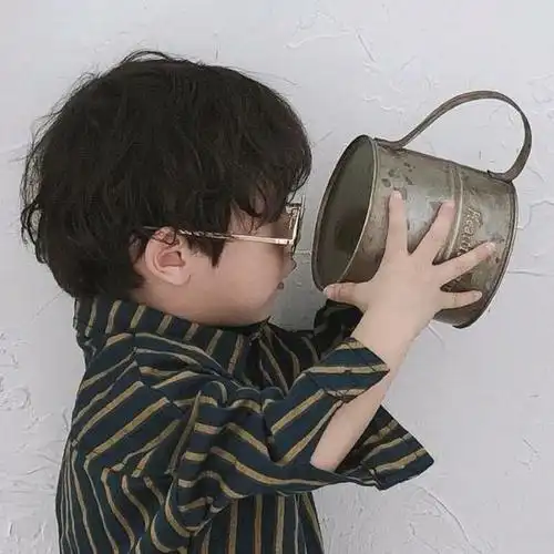 小孩子情侣头像&有我在,你永远不用长大,可以做可爱的小朋友