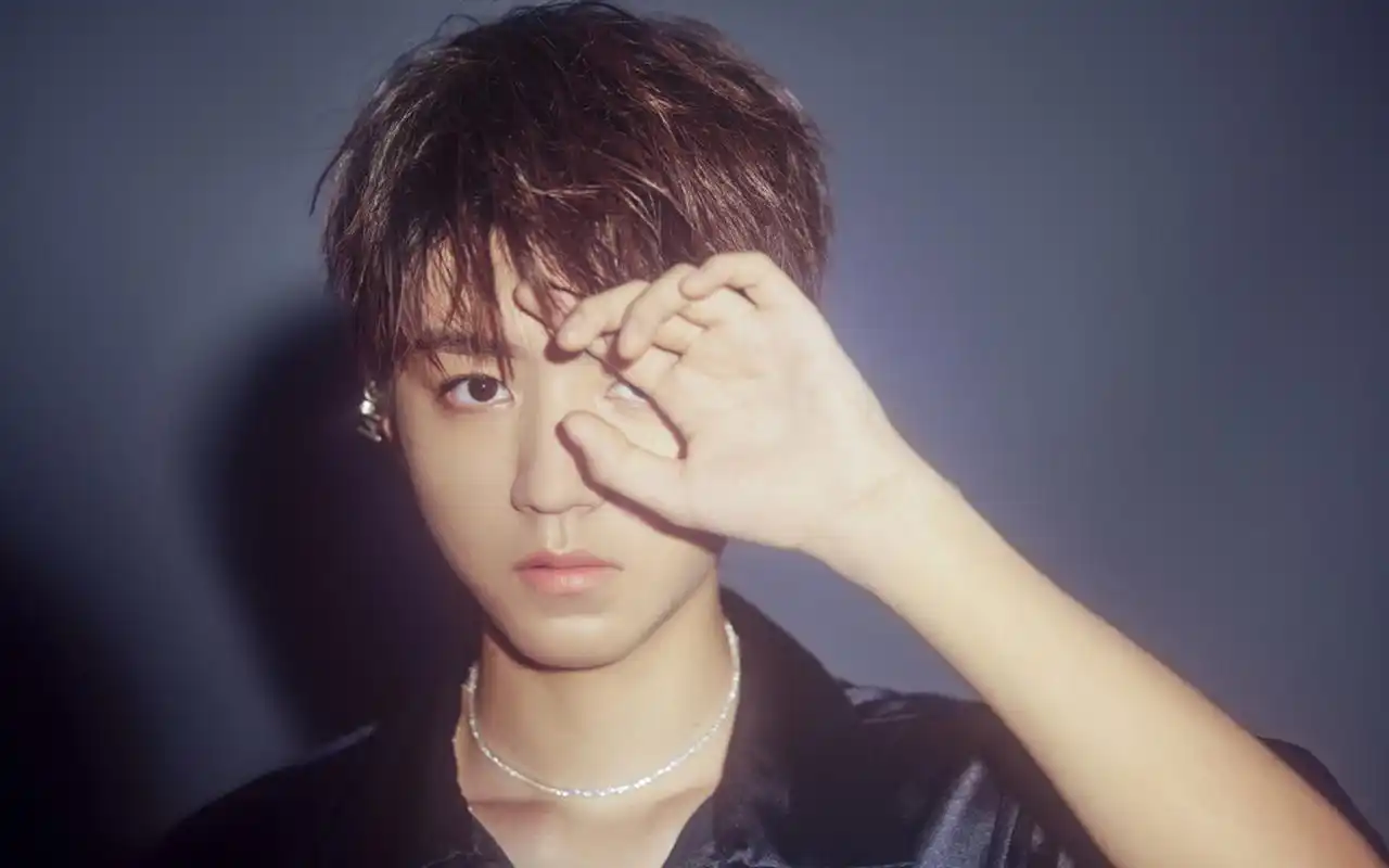 王俊凯帅气写真图片桌面壁纸