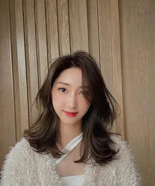 造型烫修饰脸型修容发型天津烫发天津染发天津天津厦门做头发减龄发型