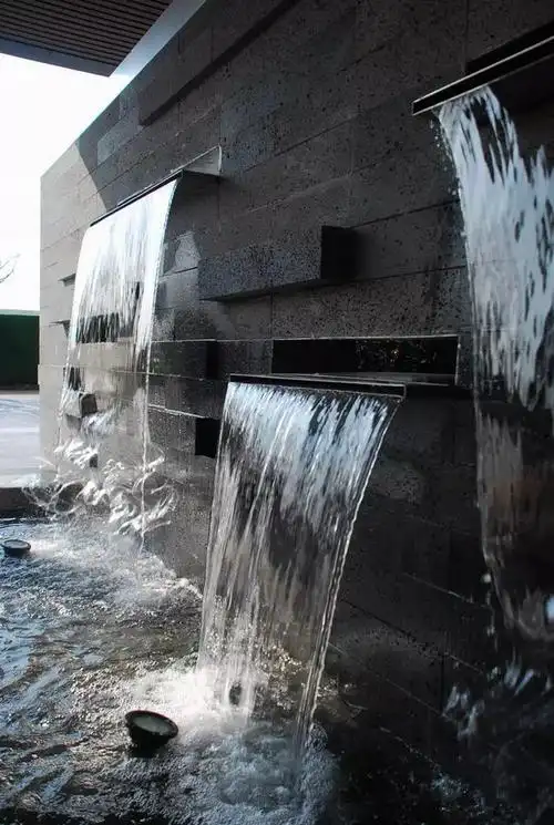 80例景观跌水,一网打尽各种跌水形式!(附高清图下载网址)