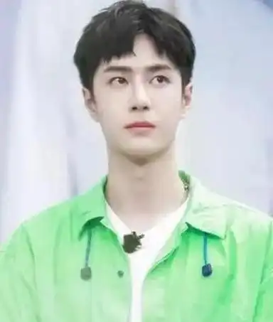 王一博演技被质疑,梁朝伟挺身而出,只字没提演技,但却字字珠玑