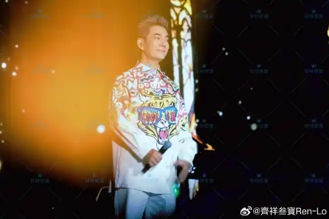 8    任贤齐超话#齐迹2024##微博演出季##一起来看演唱会