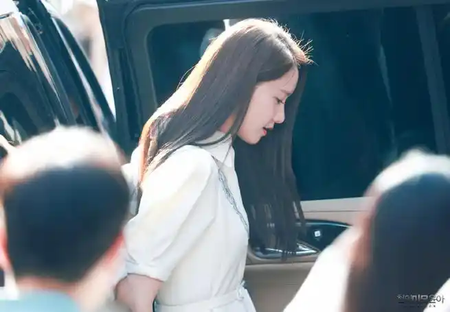 #林允儿雅诗兰黛亚太区品牌代言人##qeelin品牌代言人林允儿#