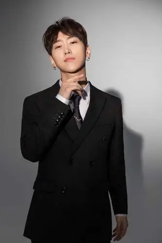 魏巡高清海报 / 魏巡高清壁纸