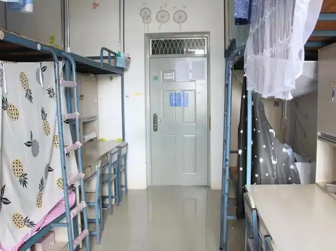 大理大学宿舍条件怎么样,有空调吗(含宿舍图片)