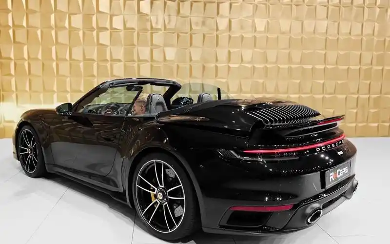 新款保时捷 911 turbo s cabrio敞篷款实拍欣赏