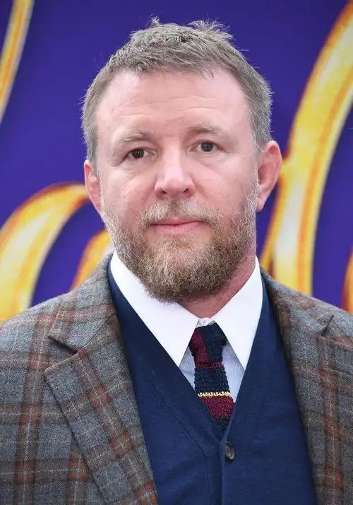 麦当娜前夫著名导演盖里奇8000万豪宅遭贼侵入,家中无一物被偷