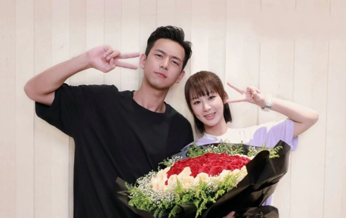 李现杨紫官宣六月婚礼童颜夫妇修成正果李现余生有你足矣