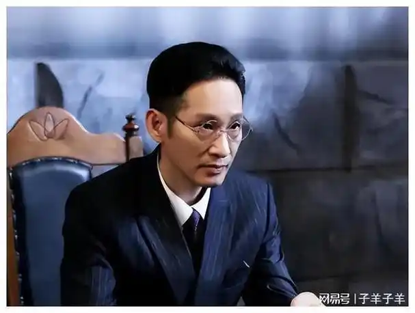 "第一太监"王劲松的成名经历,还有他背后不得不提的1个男人