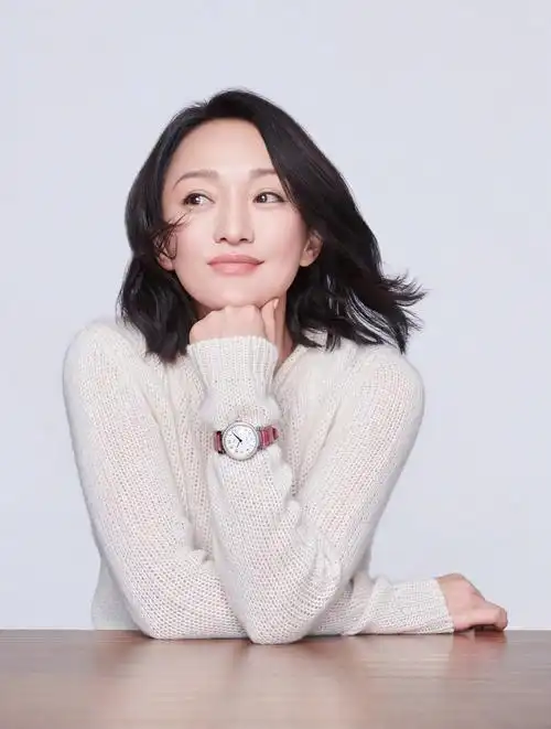 "清纯少女"周迅,离婚被传与男闺蜜有染,十位男友究竟爱谁?