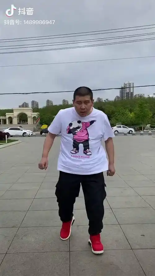 猜猜我们一共有多少斤大石桥联盟大石桥联盟胡胖