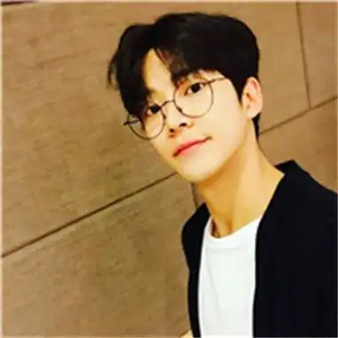 男生头像帅气阳光真实超酷男生真人高清图片