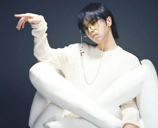 第一季度代言榜,蔡徐坤第二,迪丽热巴一枝独秀,华晨宇数量第一_人气