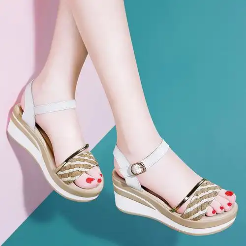 坡跟凉鞋女夏一字扣高跟鞋2018新款夏季女鞋韩版百搭厚底松糕鞋子