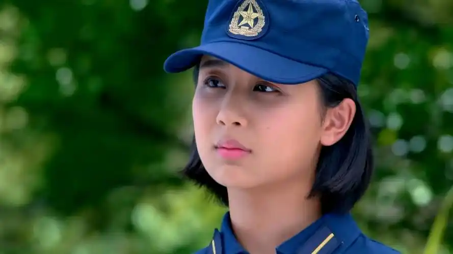 天生要完美:女生找小伙帮忙故意暴露内奸身份,她究竟有何目的-影视综