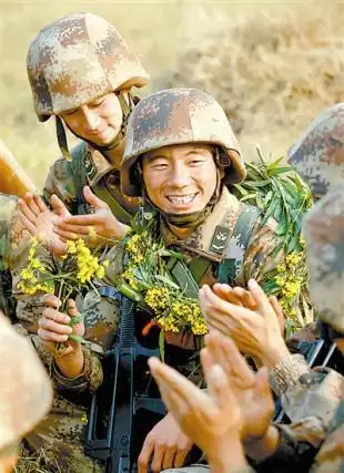 彝族战士吉克克的:奔跑的脚步永不停歇