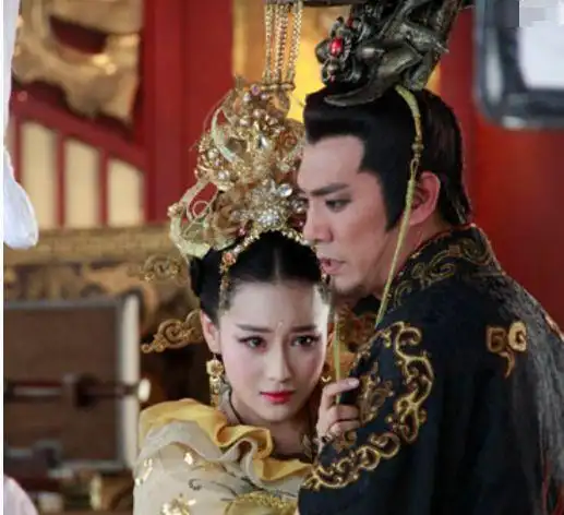 商纣王对妲己宠到痴狂只因妲己睡前有两个癖好纣王爱不释手