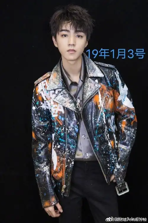 好好好 我倒要看看还能再扒拉出来多少18年的东西    省流:王源昨天