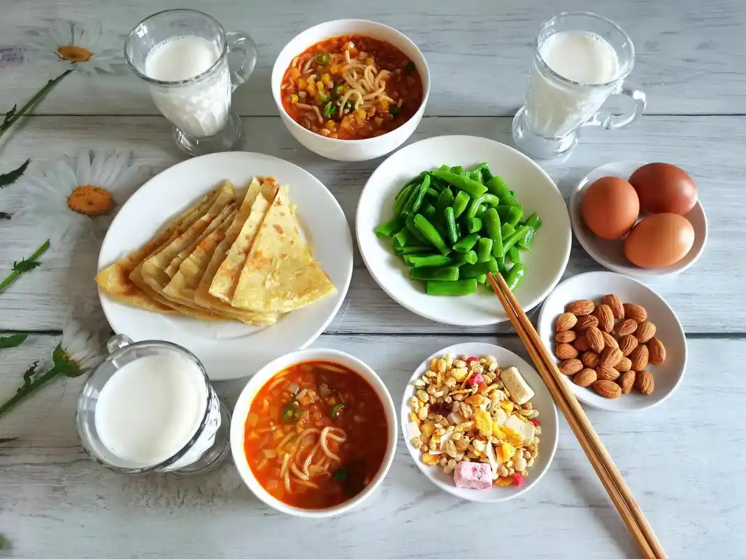 三伏天的早餐意外走红,天热早餐更精美营养足,网友:生活美如诗