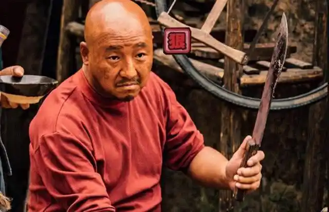 离开乐队后,周晓鸥彻底放开了手脚,参演了一部部电视剧和电影,虽然大