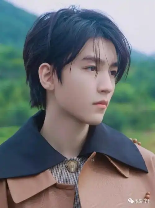 男短发学生发型(12-15岁学生适合的短发发型男)-天晟网