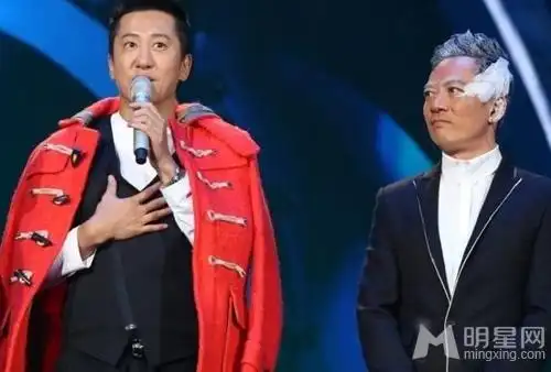 毛宁与同性密友甜蜜亮相 疑大方公开出柜