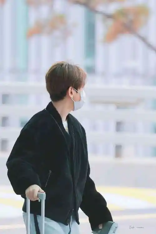 7#边伯贤#bbh bbx231103【el_cielo_9256/j2nn0114】仁川机场 高清8p