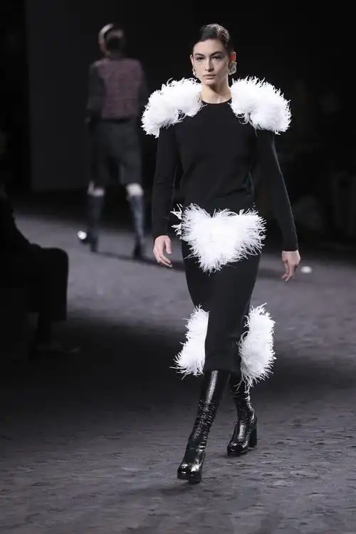 巴黎时装周香奈儿品牌时装秀4