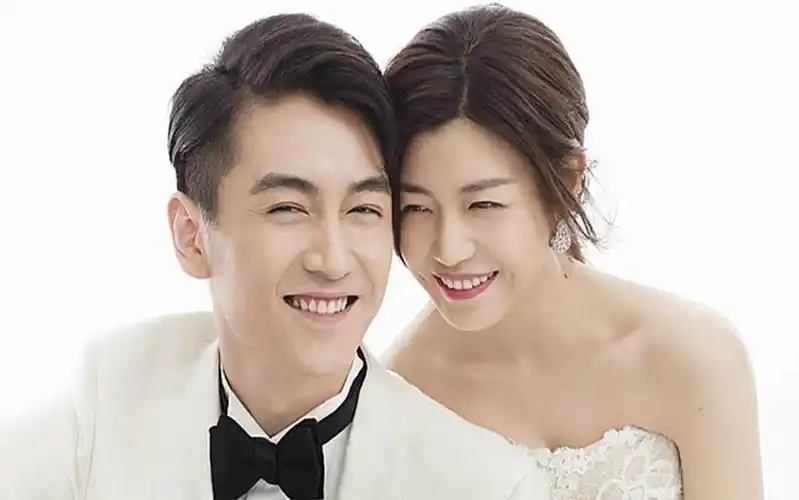 从阳光少年到阴郁大叔,与陈妍希结婚后,为何陈晓眼里没有光了?