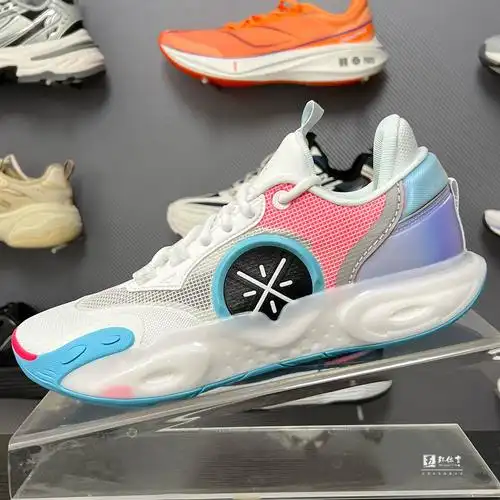 李宁篮球鞋2024春季新品全城12男子轻量高回弹篮球比赛鞋abau015