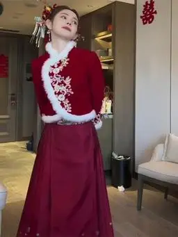 新中式轻国风敬酒服订婚红色棉服外套马面裙套装女冬装搭配一整套