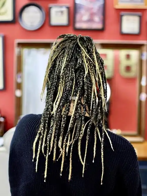 非洲辫女生编发黑人编发酷酷女生造型